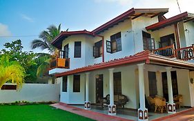 4 S Villa