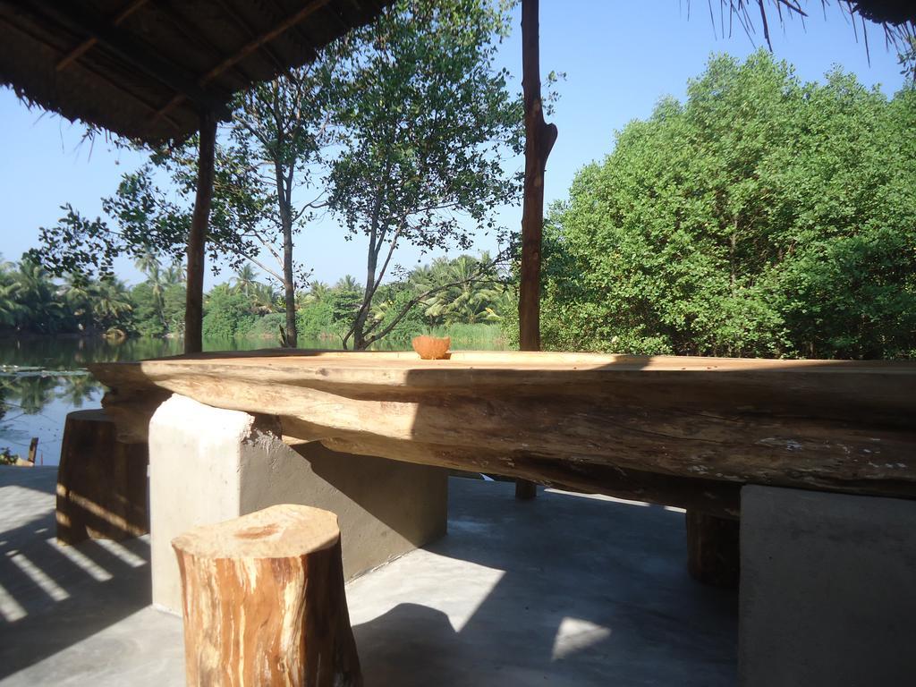 4 S Villa Тангалла Экстерьер фото